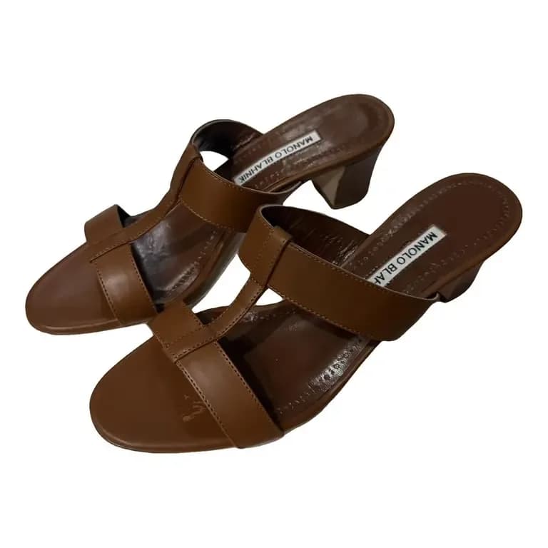 Manolo Blahnik — Leather heels — Designer Shoe — resale