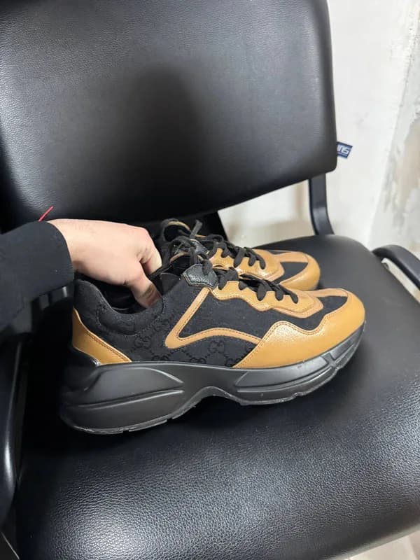 Gucci — Gucci rython — Sneaker — resale
