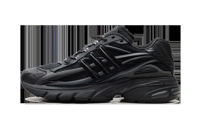 Adidas — Adistar Jellyfish "Pharrell Williams - Triple Black" KJ3841 — Sneaker — resale