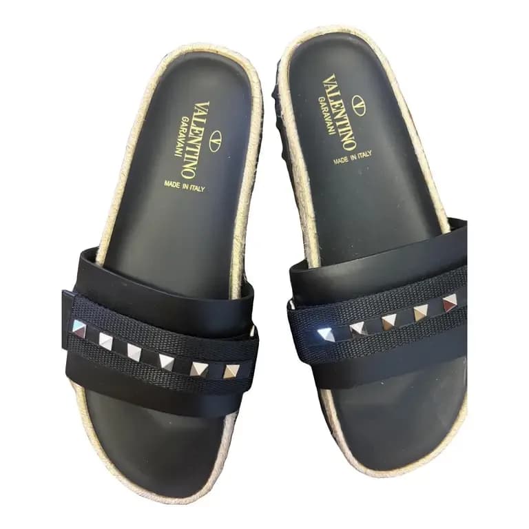 Valentino Garavani — Leather mules & clogs — Designer Shoe — resale