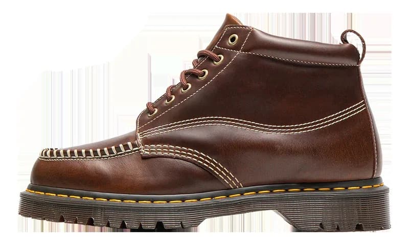 Dr Martens — Lowell Chukka Moc Toe Ankle Boot "Brown Orleans" 42706200 - Size 8 — Sneaker — resale