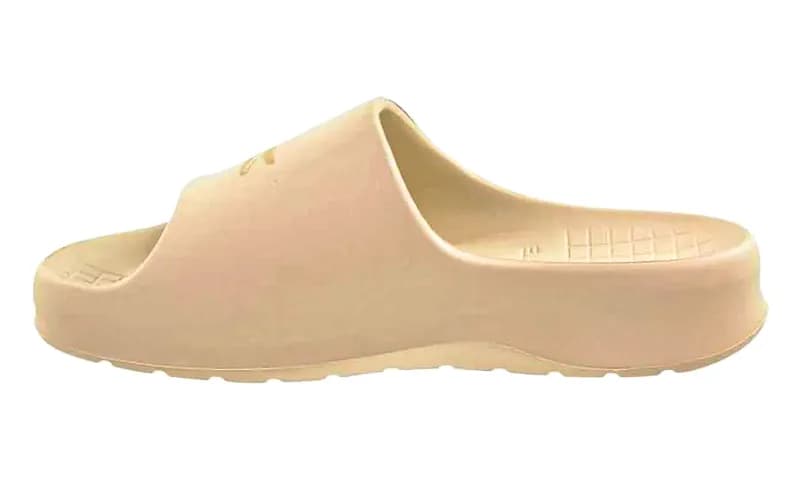 Lacoste — Serve 2.0 2252 CMA Slides "Off White" 750CMA0024 WN8 — Sneaker — resale