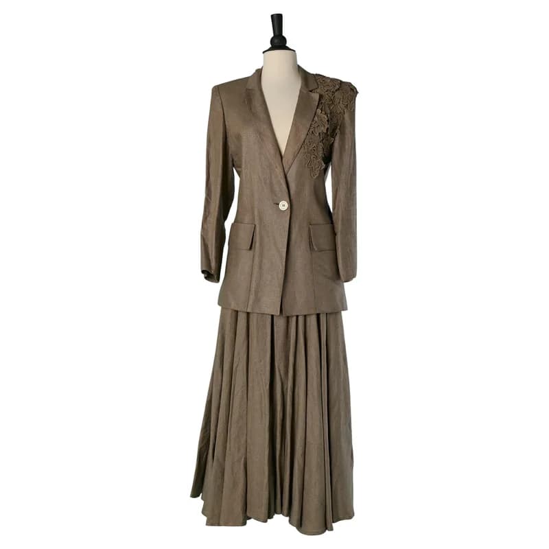 Chloé — Brown Linen Skirt Suit with Passementerie Applique — Designer Shoe — resale