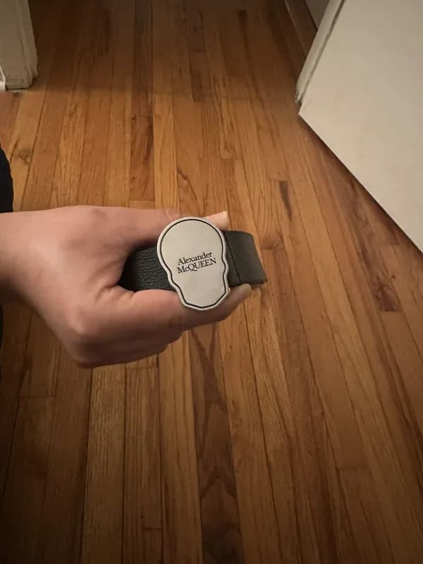 Alexander McQueen — ALEXANDER MCQUEEN LEATHER BELT — Handbag — resale