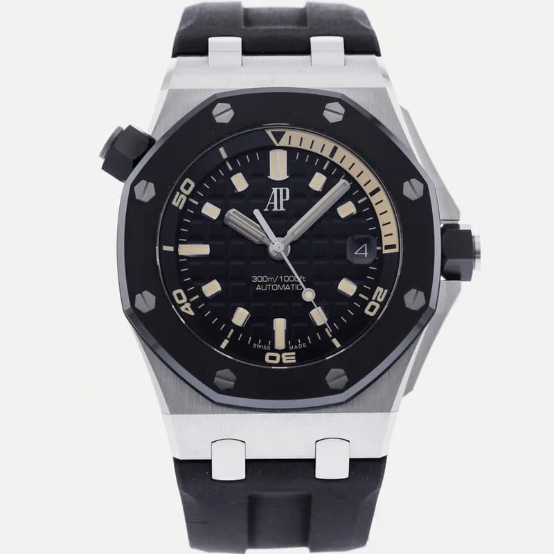 Audemars Piguet — Audemars Piguet Royal Oak Offshore 15720CN.OO.A002CA.01 — Watch — resale