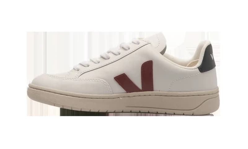 Veja — V-12 Leather "White" XD0201955A — Sneaker — resale