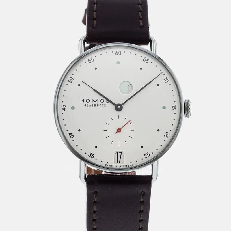 Nomos — Nomos Metro Date Power Reserve 1101 — Watch — resale