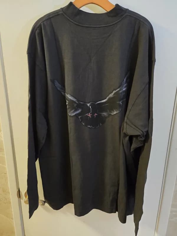 Balenciaga — Yeezy gap balenciaga dove long sleeve tee black size large — streetwear — resale