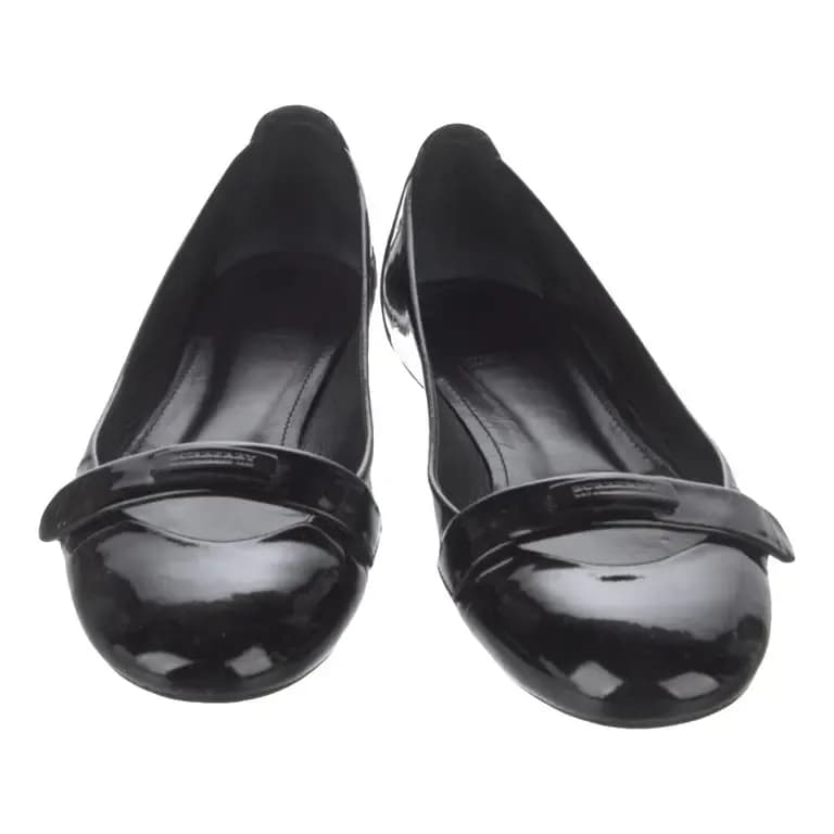 Burberry — Leather flats — Designer Shoe — resale