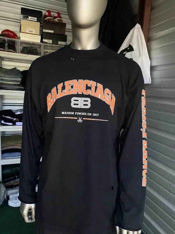 Balenciaga — MAISON BALENCIAGA LONG SLEEVE T-SHIRT OVERSIZED — streetwear — resale