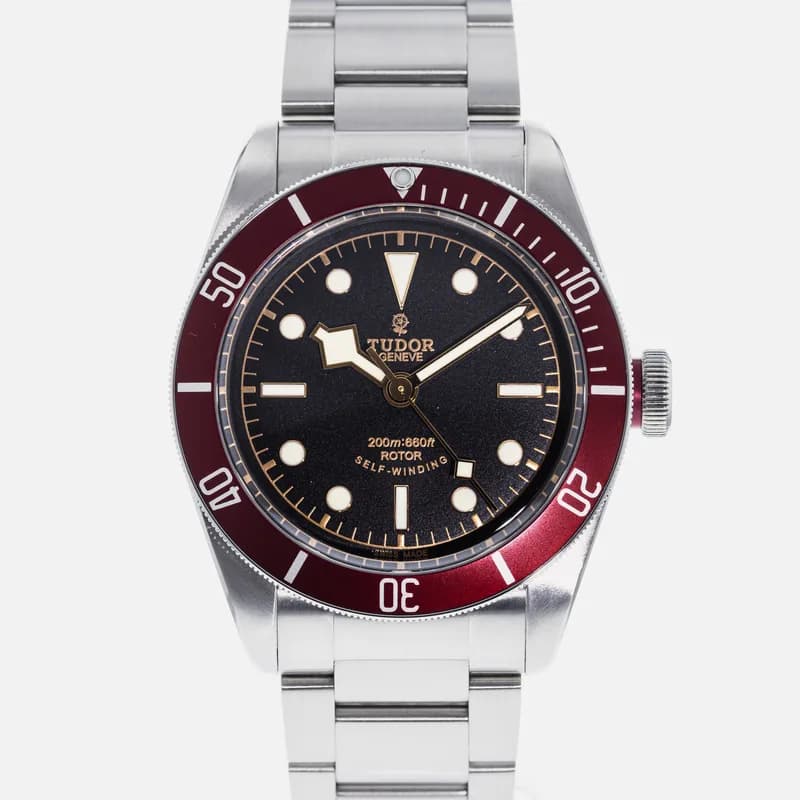 Tudor Heritage Black Bay Red 79220