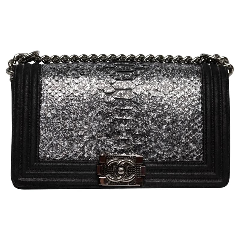 Alexander McQueen — Alexander McQueen S/S Black Blazer with Bust Detail — Designer Shoe — resale