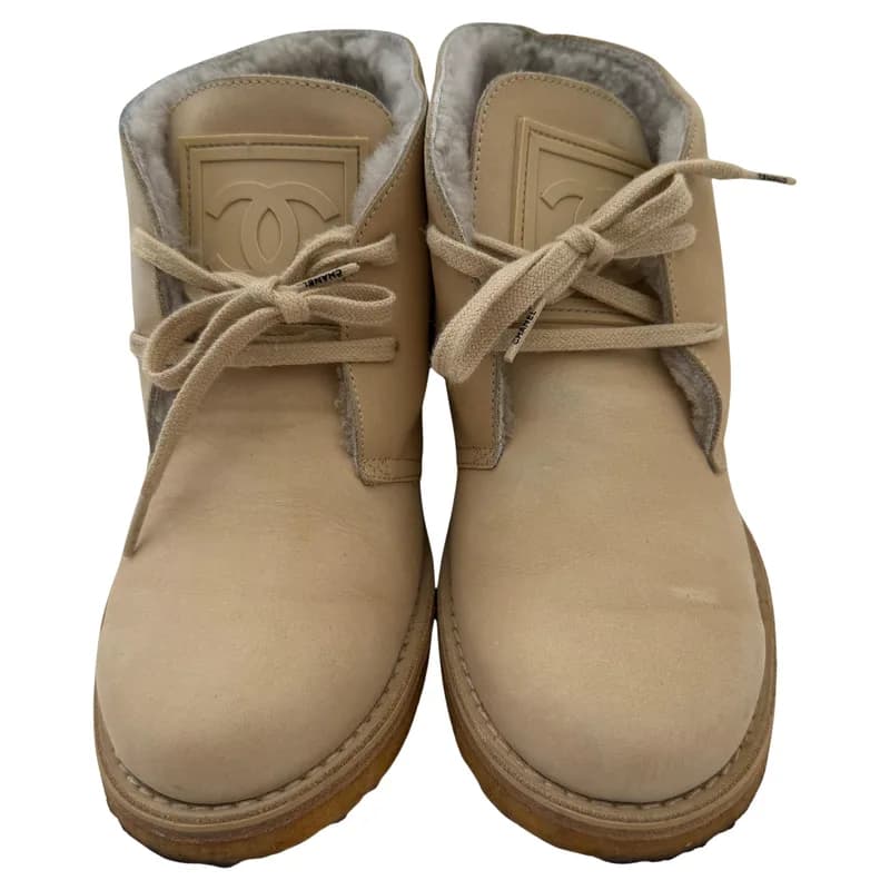 Chanel — Chanel Vintage Shoes Shearling Inside 2006 — Designer Shoe — resale