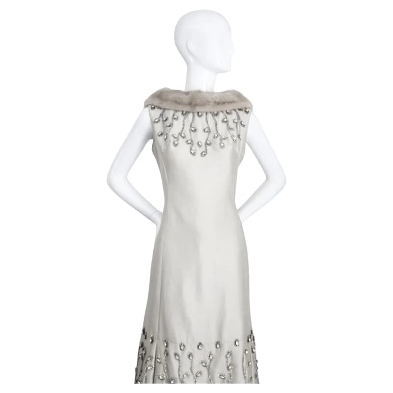 Lillie Rubin — Vintage 1960s Silver Silk Rhinestone Lillie Rubin Winter Cocktail Dress UK 12 — Designer Shoe — resale