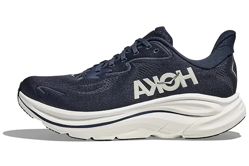 HOKA — Clifton 10 " 1162032 — Sneaker — resale