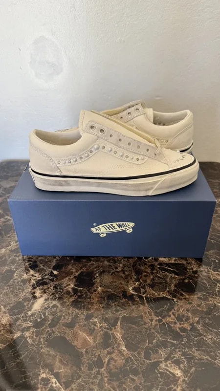 Vans — Vans Old Skool 36 "Pearlized Pack Marshmallow" — Sneaker — resale