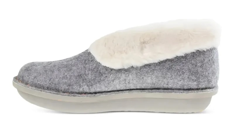 Clarks — Step Flow Low Wmns " 26146035 — Sneaker — resale