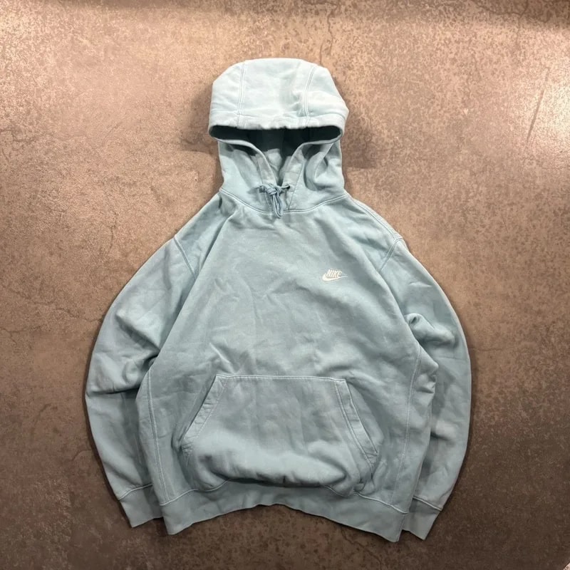 Nike — 90s Y2K Nike Pullover Hoodie — streetwear — resale