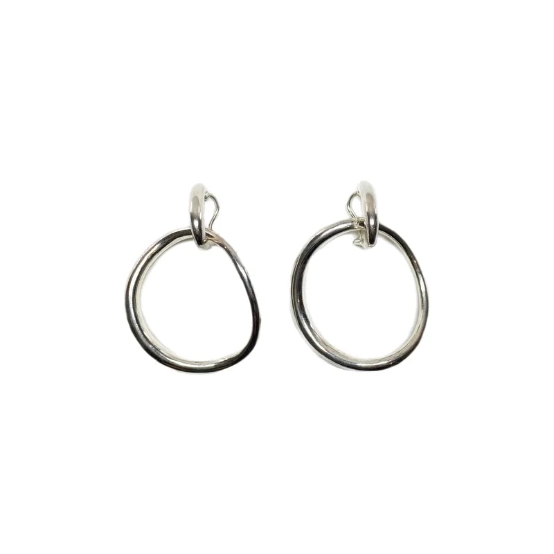 Chanel — Chanel Double Hoop Clip on — Jewelry — resale