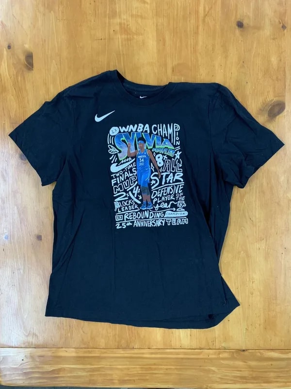 Nike — Nike Wnba Champion Sylvia Tee — streetwear — resale