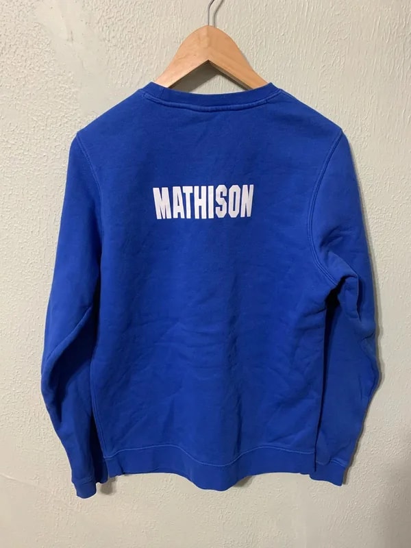 Nike — Crewneck Nike Check Basketball Sweatshirt — streetwear — resale