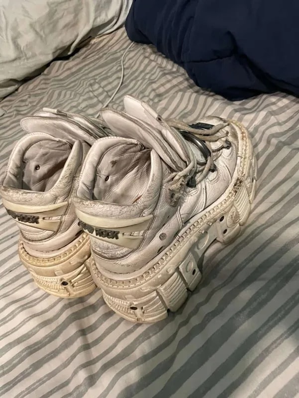 New rock boot — Designer Shoe — resale
