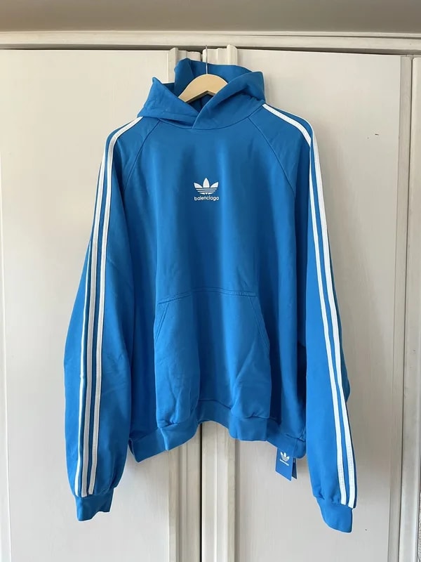 Adidas — Adidas Large Fit Stripes Hoodie (3) — streetwear — resale