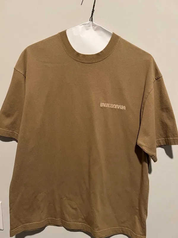 Balenciaga — Balenciaga Logo-print Short-sleeve T-shirt — streetwear — resale
