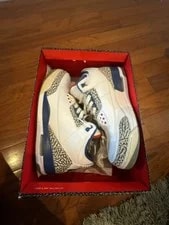 Air Jordan — Air Jordan 3 Retro — Sneaker — resale