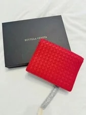 Bottega Veneta — Bottega Veneta Clutch — Handbag — resale