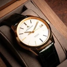 Jaeger-LeCoultre — 2016 Jaeger-LeCoultre Geophysic True Second Rose Gold 39mm Q8012520 Full Set — Watch — resale