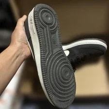 9.5US Nike Air Force 1 2