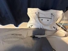 Balenciaga LE City 250219 4