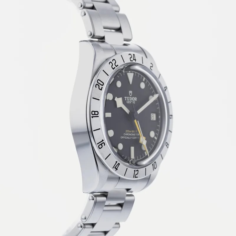Tudor Black Bay Pro 79470 4