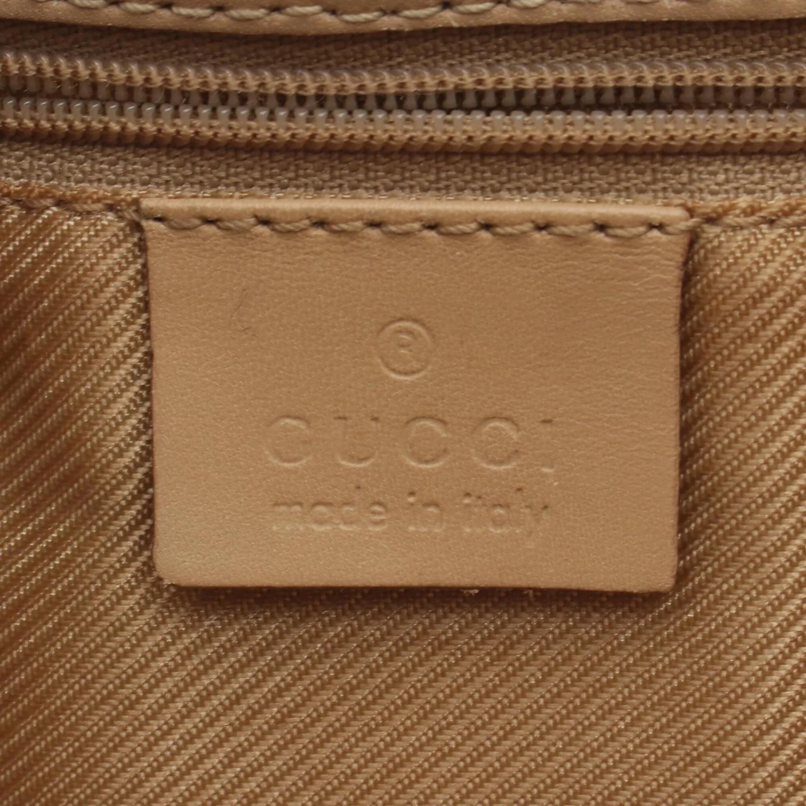 Gucci Shoulder Bag 4