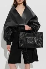 Balenciaga - "Le City Medium" 2