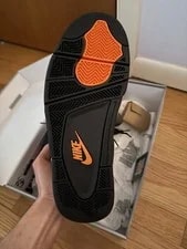 Air Jordan 4 Retro "Undefeated" 2025 - Size 9.5 - ib1519 200 (7725-8) 2