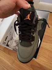 Air Jordan 4 Retro "Undefeated" 2025 - Size 9.5 - ib1519 200 (7725-8) 3
