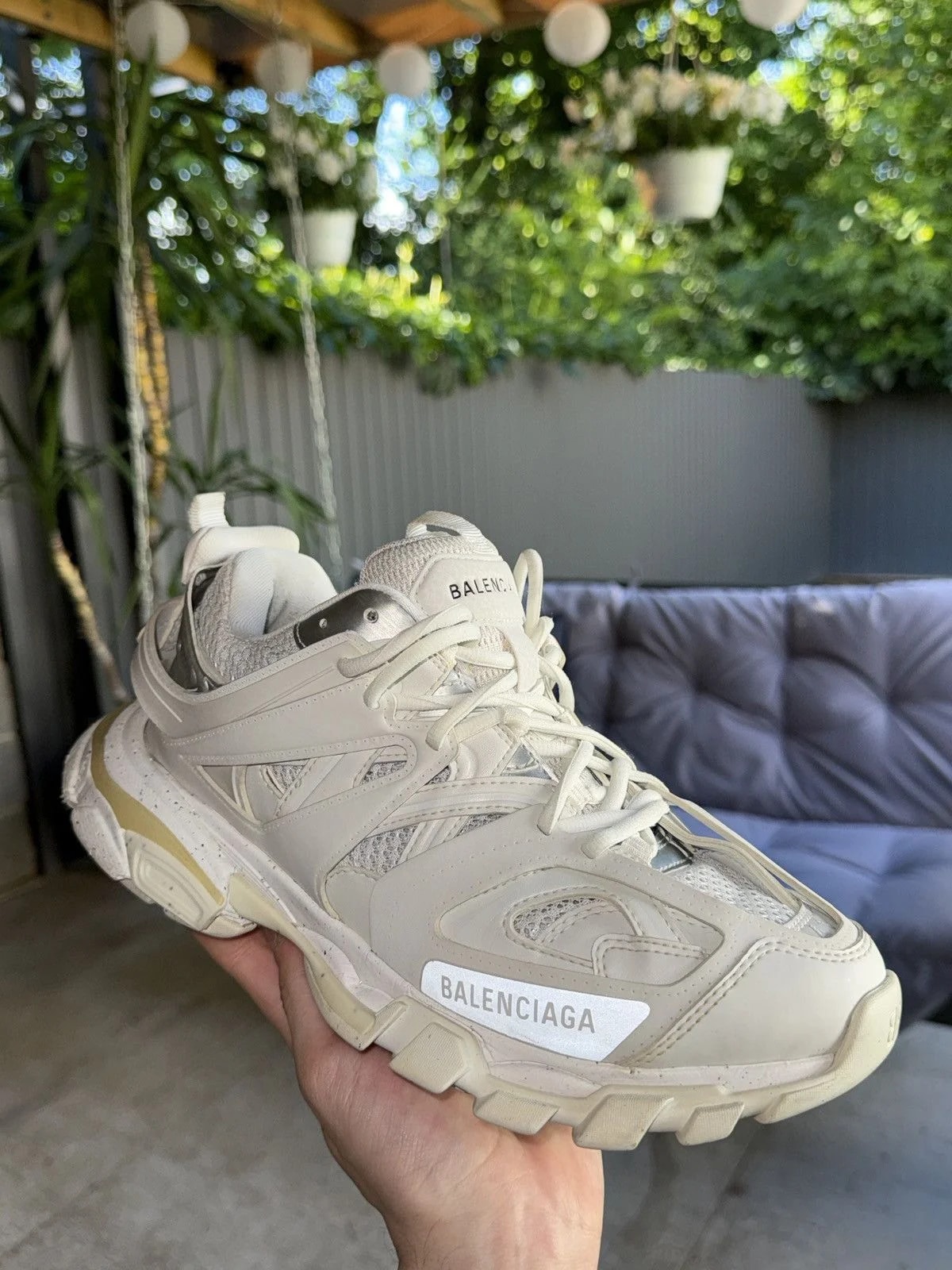 Balenciaga — Balenciaga Track 1 — Sneaker — resale