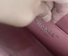 Chanel 2019b Classic Flap Crossbody 4