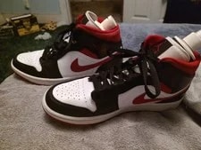 Air Jordan 1 Mid Gym 3