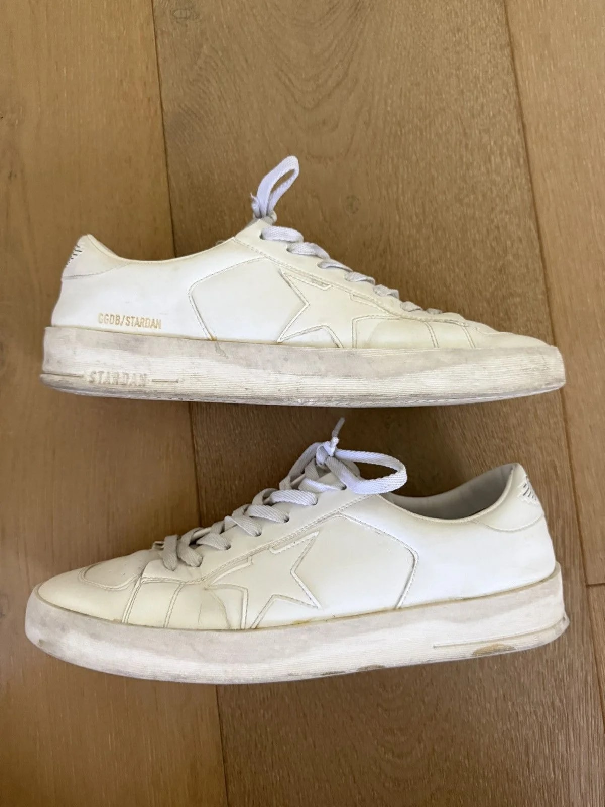 Golden Goose — Golden Goose ’s Stardan — Sneaker — resale