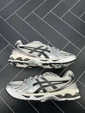 Asics Gel Kayano 14 Size 8.5 1201A019-108 2