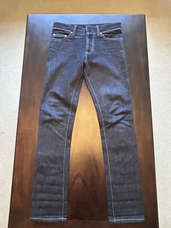 Balenciaga — Balenciaga Raw 2010's Skinny Jeans — Clothing — resale