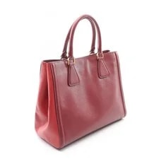 Prada Triangle Logo Leath 2