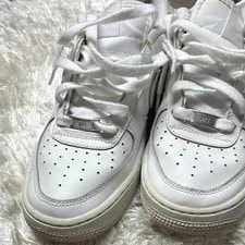 Nike Air Force 1 Low-Top Lace-Up Solid Athletic 3