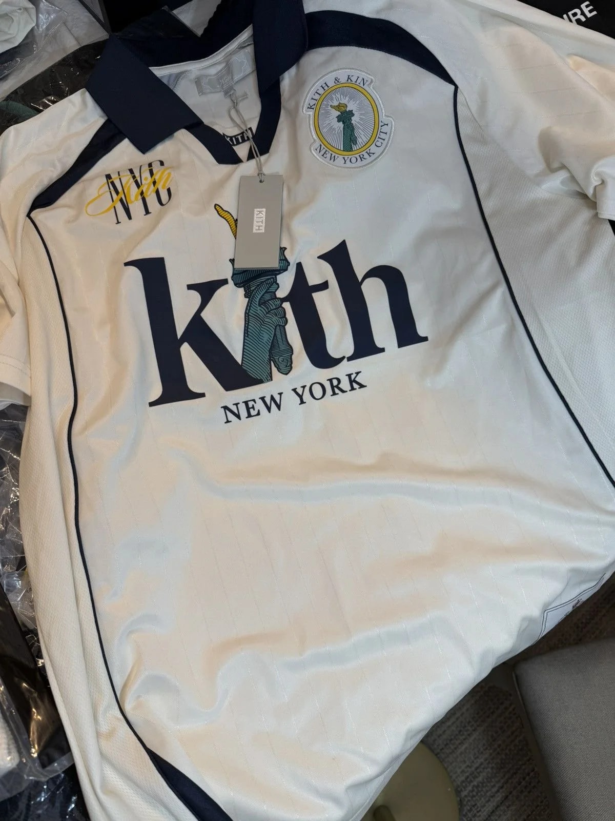 KITH — Kith NY Edison Soccer Top — streetwear — resale