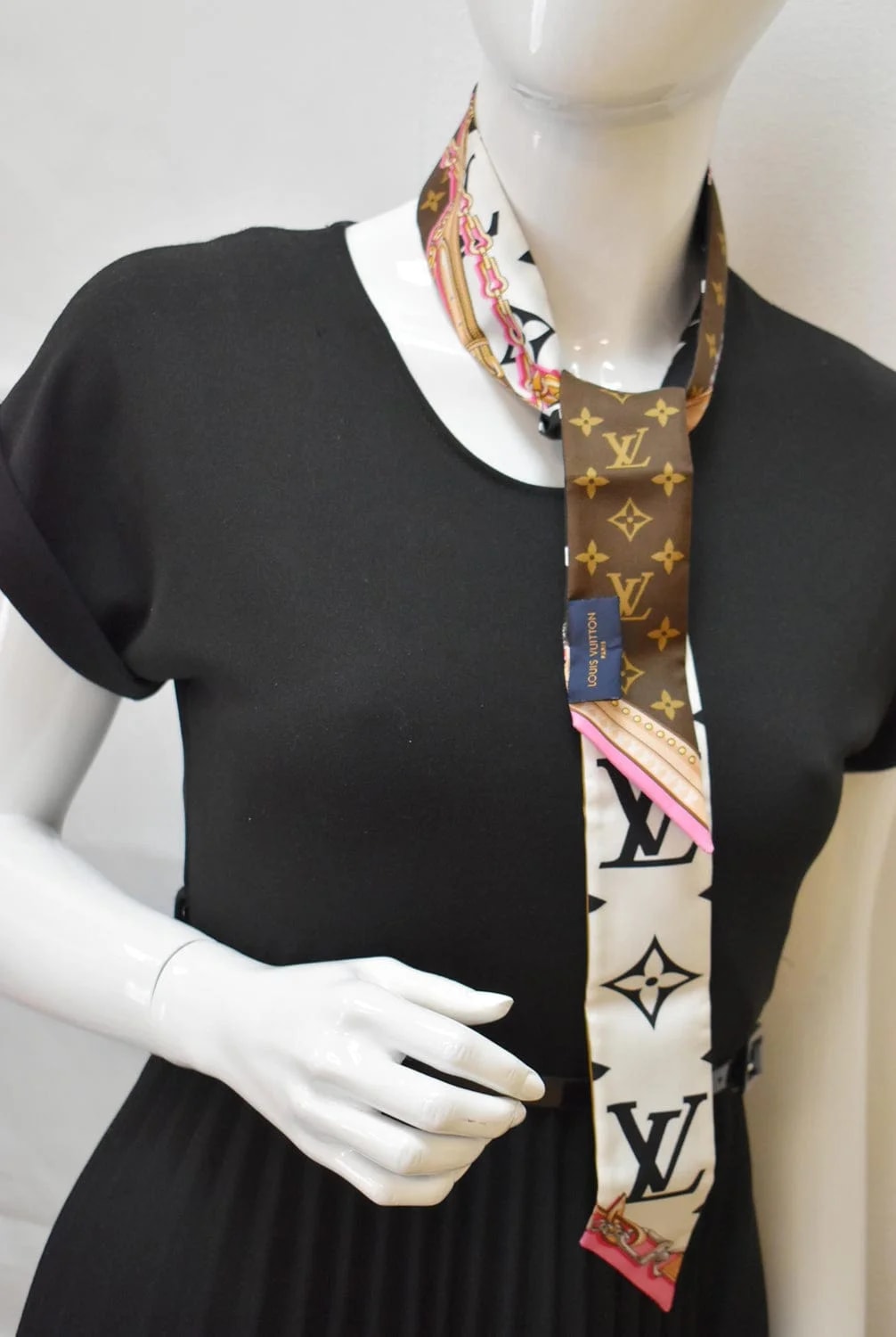 Louis Vuitton Ultimate Bandeau 3