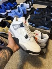 Jordan — Jordan 4 Retro (2025) — Designer Shoe — resale