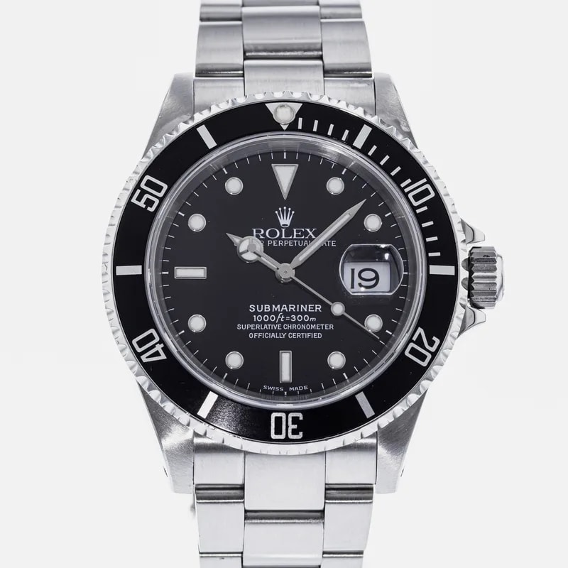 Rolex — Rolex Submariner 16610LV — Watch — resale
